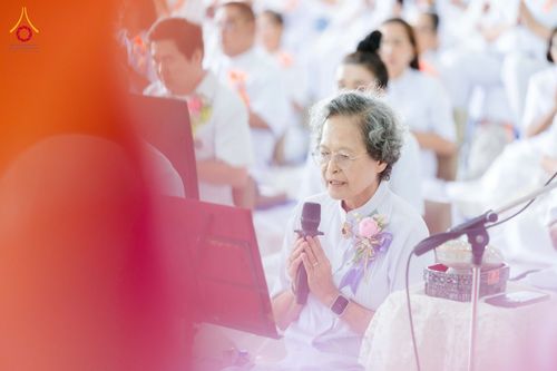 ภาพ No.346519:วันอาทิตย์ที่ 30 สิงหาคม พ.ศ.2569 พิธีทอดผ้าป่า สวดธรรมจักรกัปปวัตนสูตรกลั่นแผ่นดินโปรยรัตนชาติ  สถาปนาองค์พระเจดีย์เพื่อสร้างสันติภาพโลก  ณ ศูนย์ปฏิบัติธรรมพนมสารคาม (เพชรตะวัน) จังหวัดฉะเชิงเทรา