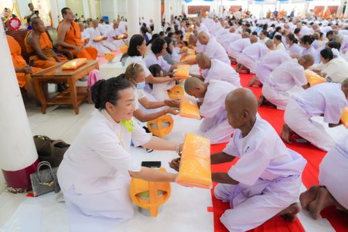 ภาพ No.281174:วันที่ 4 ธันวาคม พ.ศ. 2568 พิธีบรรพชาสามเณร ในโครงการบวชบูชาธรรมมหาปูชนียาจารย์  ณ วัดกลางพระอารามหลวง จังหวัดบุรีรัมย์