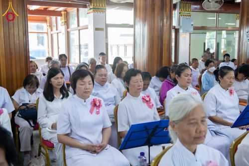 ภาพ No.304481:วันที่ 27 มกราคม พ.ศ. 2569 พิธีทอดผ้าป่าทำนุบำรุงศาสนสถาน ณ วัดปรางค์หลวง ต.บางม่วง อ.บางใหญ่ จ.นนทบุรี ในโครงการธรรมยาตรา กตัญญูบูชา มหาปูชนียาจารย์ พระมงคลเทพมุนี(สด จนฺทสโร) พระผู้ปราบมาร อนุสรณ์สถาน 7 แห่ง ปีที่ 14