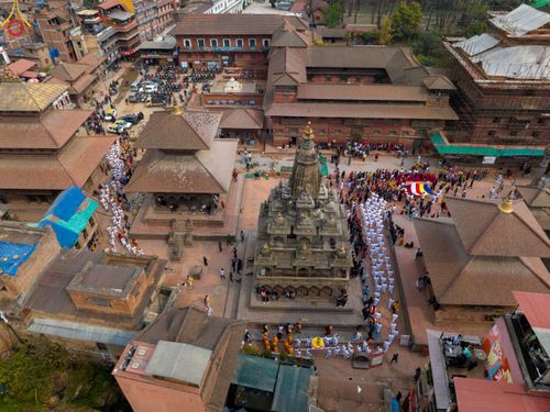 ภาพ No.77663:พิธีตัดปอยผมและปลงผมนาคธรรมทายาท ในโครงการบรรพชาสามเณรหมู่ ประเทศเนปาล วันที่ 11 มีนาคม พ.ศ.2566