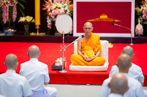 ภาพ No.83444:พิธีบรรพชาอุปสมบทหมู่ธรรมทายาทนานาชาติ (ภาคภาษาจีน) รุ่นที่ 18 ณ โบสถ์พระไตรปิฎก วัดพระธรรมกาย จ.ปทุมธานี วันเสาร์ที่ 15 กรกฎาคม 2566