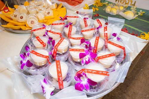 ภาพ No.305655:วันที่ 29 มกราคม พ.ศ. 2569 พิธีถวายภัตตาหารเป็นสังฆทาน แด่พระธรรมยาตรา ณ วัดพระธรรมกาย  จังหวัดปทุมธานี ในโครงการธรรมยาตรา กตัญญูบูชา มหาปูชนียาจารย์ พระมงคลเทพมุนี(สด จนฺทสโร) พระผู้ปราบมาร อนุสรณ์สถาน 7 แห่ง ปีที่ 14