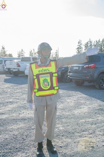 ภาพ No.301496:ภาพเบื้องหลังอาสาสมัครรวมใจ ชุดที่ 4 ในโครงการธรรมยาตรา กตัญญูบูชา มหาปูชนียาจารย์ พระมงคลเทพมุนี(สด จนฺทสโร) พระผู้ปราบมาร อนุสรณ์สถาน 7 แห่ง ปีที่ 14