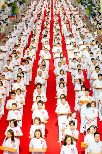 ภาพ No.318485:วันอาทิตย์ต้นเดือนที่ 5 เมษายน พ.ศ.2569 พิธีทอดผ้าป่าสมทบมหาสังฆทาน 40,000 กว่าวัดทั่วประเทศ ณ สภาธรรมกายสากล วัดพระธรรมกาย