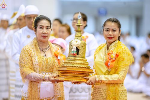 ภาพ No.327765:วันที่ 3 พฤษภาคม พ.ศ.2569 พิธีรับมอบพระบรมสารีริกธาตุ จากสาธารณรัฐแห่งสหภาพเมียนมา ณ ห้องแก้วสารพัดนึก วัดพระธรรมกาย