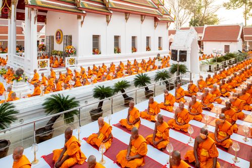 ภาพ No.296916:วันที่ 17 มกราคม พ.ศ. 2569 พิธีจุดประทีปถวายเป็นพุทธบูชา และบูชาธรรมมหาปูชนียาจารย์  ณ วัดโบสถ์บน ต.บางคูเวียง จ.นนทบุรี อนุสรณ์สถานลำดับที่ 4 สถานที่เกิดด้วยกายธรรม ในโครงการธรรมยาตรา กตัญญูบูชา มหาปูชนียาจารย์ พระมงคลเทพมุนี(สด จนฺทสโร) พระผู้ปราบมาร อ