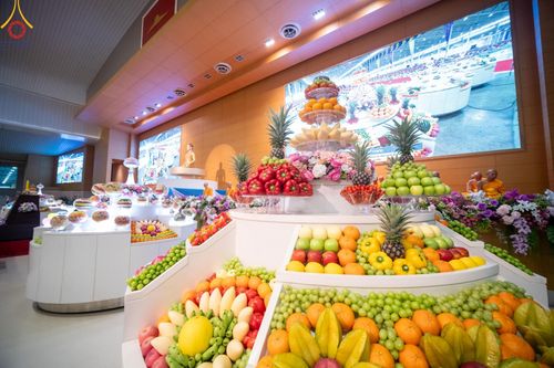 ภาพ No.146876:การต้อนรับพระสังฆาธิการ 2,000 กว่าวัดทั่วประเทศ และพิธีบูชาข้าวพระ เนื่องในวันสมาธิโลก วันอาทิตย์ที่ 4 สิงหาคม พ.ศ. 2567 ณ สภาธรรมกายสากล วัดพระธรรมกาย