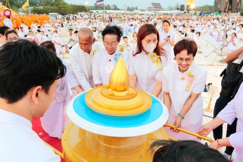 ภาพ No.129439:พิธีประดิษฐานพระบรมสารีริกธาตุ ณ มหารัตนะเจดีย์สิริปทุมสวรรค์ ศูนย์ปฏิบัติธรรมภาคใต้ อ.บางกล่ำ จ.สงขลา วันที่ 10 มีนาคม พ.ศ.2567