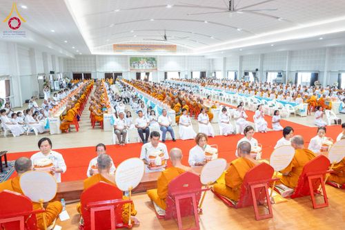 ภาพ No.238916:วันเสาร์ที่ 16 สิงหาคม พ.ศ. 2568 งานบุญประจำปี ครั้งที่ 20 พิธีทักษิณานุปทานแด่บรรพชน ตระกูลผ่องสวัสดิ์และหมู่ญาติที่ล่วงลับไปแล้ว ณ พระมหาเจดีย์ทัตตชีโว ศูนย์อบรมเยาวชนกาญจนบุรี