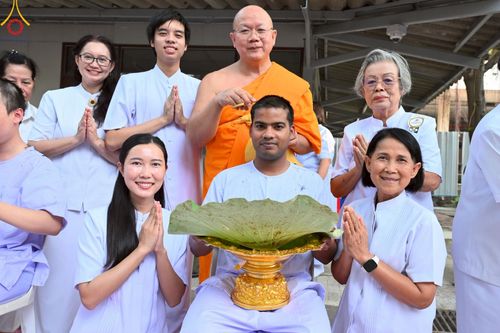 ภาพ No.216781:วันอาทิตย์ที่ 6 เมษายน พ.ศ. 2568 พิธีตัดปอยผม และปลงผมนาคธรรมทายาท โครงการบวชบูชาธรรม81ปี หลวงพ่อธัมมชโย โครงการ 1 และ 2 โครงการนานาชาติ AEC&WAB รุ่น CEO (ผู้บริหาร) รุ่นที่4 ณ หมู่บ้านบรรลุธรรม วัดพระธรรมกาย