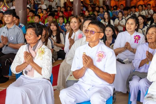 ภาพ No.199606:พิธีทอดผ้าป่าทำนุบำรุงศาสนสถาน ณ วัดศิลามูล ตำบลหินมูล อำเภอบางเลน จังหวัดนครปฐม ในโครงการธรรมยาตรา กตัญญูบูชา มหาปูชนียาจารย์ พระมงคลเทพมุนี(สด จนฺทสโร) พระผู้ปราบมาร อนุสรณ์สถาน 7 แห่ง ปีที่ 13 วันที่ 21 มกราคม พ.ศ. 2568