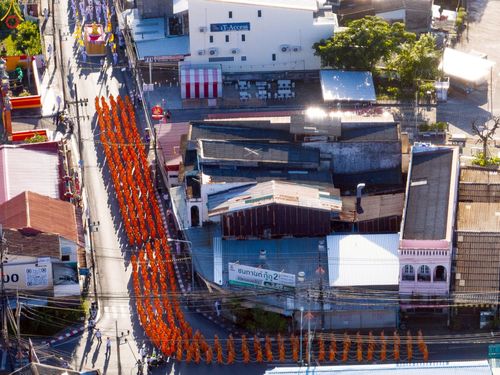 ภาพ No.248813:วันที่ 20 กันยายน พ.ศ. 2568 พิธีอัญเชิญรูปหล่อหลวงปู่วัดปากน้ำ ภาษีเจริญ จากวัดมงคลนิมิตร พระอารามหลวง เพื่อประดิษฐาน ณ วิหารพระมงคลเทพมุนี (สด จนฺทสโร)  ศูนย์ปฏิบัติธรรมภูเก็ต จ.ภูเก็ต