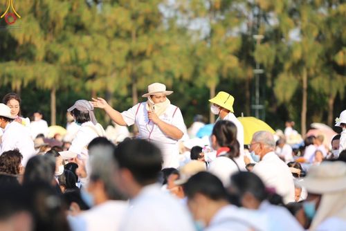 ภาพ No.108747:V.6 บุญเข้า การเตรียมงาน เก็บงาน การรับบุญของเจ้าหน้าที่หน่วยงานต่างๆ เพื่อโครงการธรรมยาตรา กตัญญูบูชามหาปูชนียาจารย์ พระมงคลเทพมุนี (สด จนฺทสโร) พระผู้ปราบมาร อนุสรณ์สถาน 7 แห่ง ปีที่ 12 ระหว่างวันที่ 2 - 31 มกราคม พ.ศ.2567