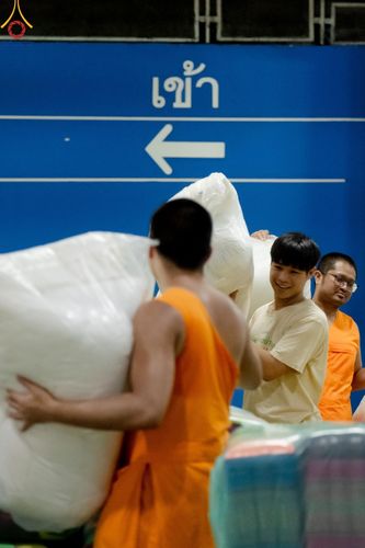 ภาพ No.60616:V.38 ทุ่มพลังเพื่อพ่อครบ 80 ปี ภาพการเตรียมงานของหน่วยงานต่างๆ เพื่อพิธีฉลองอายุวัฒนมงคล 80 ปี หลวงพ่อธัมมชโย และรับถวายมหาสังฆทาน 10,000 กว่าวัดทั่วประเทศ ในวันคุ้มครองโลก วันจันทร์ที่ 22 เมษายน พ.ศ. 2567