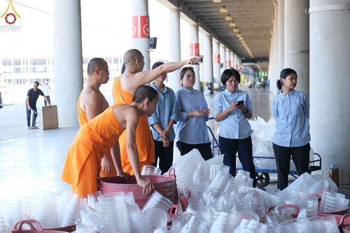 ภาพ No.124203:V.26 มาฆะ มากันนะ การรับบุญเตรียมงาน ของเจ้าหน้าที่หน่วยงานต่างๆ เพื่อวันมาฆบูชา วันเสาร์ที่ 24 กุมภาพันธ์  พ.ศ. 2567 ณ วัดพระธรรมกาย จ.ปทุมธานี