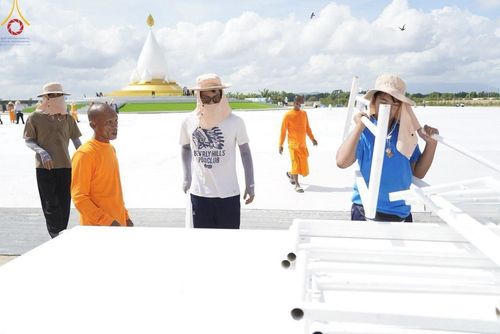 ภาพ No.211236:วันเสาร์ที่ 15 มีนาคม พ.ศ. 2568  การเตรียมงานของเจ้าหน้าที่ เพื่องานฉลองปทุมเจดีย์ ณ ศูนย์อบรมเยาวชนปัตตานี