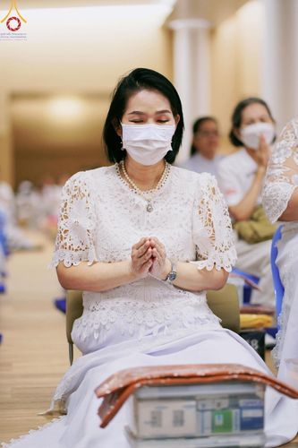 ภาพ No.145329:พิธีถวายผ้าอาบน้ำฝนและประทีปโคมไฟ ณ สภาธรรมกายสากล วัดพระธรรมกาย วันเสาร์ที่ 20 กรกฎาคม พ.ศ. 2567