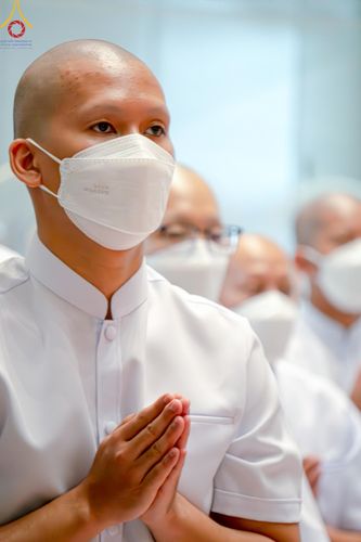 ภาพ No.141427:พิธีบรรพชาอุปสมบท โครงการอุปสมบทหมู่รุ่นผู้บริหาร รุ่นที่ 14 โครงการอุปสมบทหมู่ธรรมทายาท ระดับอุดมศึกษา รุ่นที่ 51 ภาคฤดูฝน ณ โบสถ์พระไตรปิฎก วัดพระธรรมกาย ในวันเสาร์ที่ 15 มิถุนายน พ.ศ. 2567