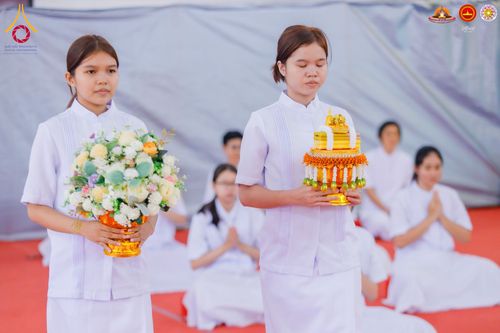 ภาพ No.284530:วันพุธที่ 17  ธันวาคม พ.ศ.2568  พิธีบวชอุบาสิกาแก้ว อินโดนีเซีย ณ ประเทศอินโดนีเซีย