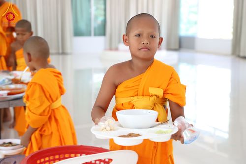 ภาพ No.320645:วันที่ 6-9 เมษายน พ.ศ.2569 สามเณรสวดมนต์ทำวัตรเช้า-เย็น  เข้าฐานกิจกรรม ฝึกUG5 นั่งสมาธิ ปฏิบัติธรรม ณ ศูนย์ปฏิบัติธรรมและศูนย์อบรมเยาวชนเพชรบุรี  ต.ท่าแลง อ.ท่ายาง จ.เพชรบุรี