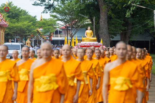 ภาพ No.336343:วันจันทร์ที่ 22 มิถุนายน พ.ศ.2569 พิธีอัญเชิญพระธรรมกาย  วัดกลางธนรินทร์ ต.บ้านแป้ง อ.พรหมบุรี จ.สิงห์บุรี