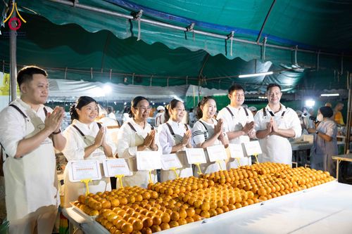 ภาพ No.298422:วันที่ 20 มกราคม พ.ศ. 2569 พิธีถวายภัตตาหารเป็นสังฆทาน แด่พระธรรมยาตรา ณ อนุสรณ์สถานบางปลา วัดบางปลา อำเภอบางเลน จังหวัดนครปฐม ในโครงการธรรมยาตรา กตัญญูบูชา มหาปูชนียาจารย์ พระมงคลเทพมุนี(สด จนฺทสโร) พระผู้ปราบมาร อนุสรณ์สถาน 7 แห่ง ปีที่ 14