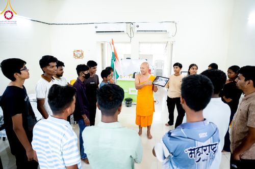 ภาพ No.331460:วันที่ 31 พฤษภาคม พ.ศ. 2569  สภาพุทธศาสนาแห่งอินเดีย (Indian Buddhist Council)  ร่วมกับมูลนิธรรมกาย จัดงานวิสาขบูชานานาชาติ  ณ วัดพุทธสันติวันธรรมชัย