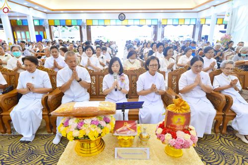 ภาพ No.282780:วันที่ 5 พฤศจิกายน พ.ศ.2568 พิธีทอดกฐินสามัคคีทั่วไทย 30,000 วัด  โดยคณะศิษยานุศิษย์ บูชาธรรม 81 ปี  หลวงพ่อธัมมชโย ณ วัดท้ายเมือง อ.เมือง จ.ราชบุรี