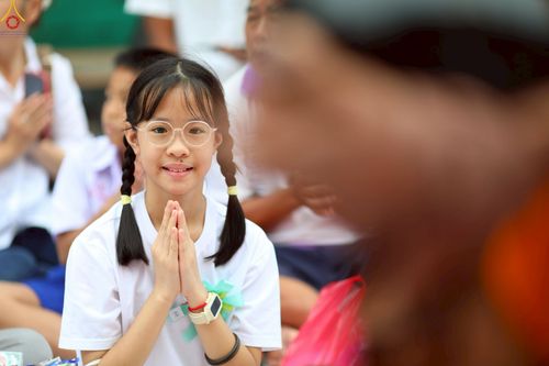 ภาพ No.245411:วันอาทิตย์ที่ 14 กันยายน พ.ศ. 2568 ตักบาตรพระ 555 รูป มหากุศล  น้อมถวายเป็นพุทธบูชา ณ หอนาฬิกาเบตง อ.เบตง จ.ยะลา