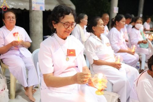 ภาพ No.158435:โครงการอบรมอุบาสก อุบาสิกาแก้ว  ตัวแทนทอดกฐิน 30,000 วัด ทั่วไทย บูชาธรรม 80 ปี หลวงพ่อธัมมชโย ระหว่างวันที่ 20-22 กันยายน พ.ศ. 2567 ณ จังหวัดบุรีรัมย์ รุ่นที่ 3