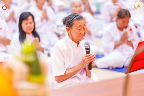 ภาพ No.152240:โครงการอบรมอุบาสก อุบาสิกาแก้ว ตัวแทนทอดกฐิน 30,000 วัด ทั่วไทย ระหว่างวันที่ 6-8 กันยายน พ.ศ. 2567 ณ ศูนย์อบรมเยาวชนกาญจนบุรี