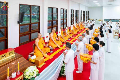 ภาพ No.314684:วันเสาร์ที่ 21 มีนาคม พ.ศ. 2569 พิธีบำเพ็ญกุศล คุณพ่อณรงค์ จินตมากุล  สิริอายุ 99 ปี 11 เดือน โยมบิดา พระครูปลัดรัตนวีรวัฒน์ (รังสฤษดิ์ อิทฺธิจินตโก) ที่ปรึกษาเจ้าคณะจังหวัดปทุมธานี เจ้าอาวาสวัดพระธรรมกาย  ณ ห้องปลูกศรัทธา 2 วัดพระธรรมกาย ปทุมธานี