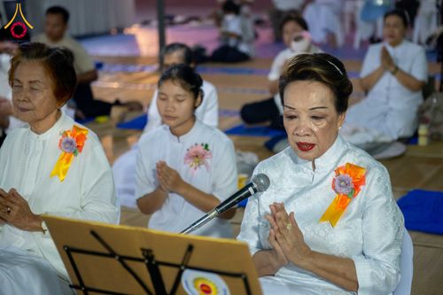 ภาพ No.300211:วันที่ 22 มกราคม พ.ศ. 2569 พิธีถวายภัตตาหารเป็นสังฆทาน แด่พระธรรมยาตรา ณ อนุสรณ์สถานบางปลา วัดบางปลา อำเภอบางเลน จังหวัดนครปฐม ในโครงการธรรมยาตรา กตัญญูบูชา มหาปูชนียาจารย์ พระมงคลเทพมุนี(สด จนฺทสโร) พระผู้ปราบมาร อนุสรณ์สถาน 7 แห่ง ปีที่ 14