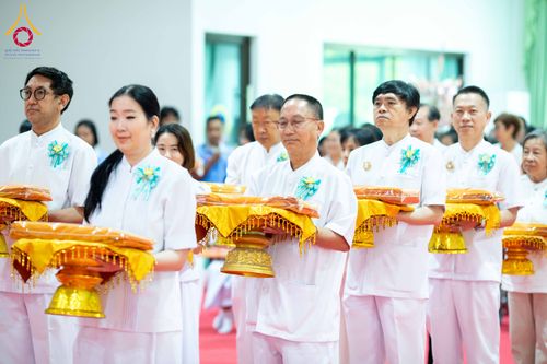 ภาพ No.298658:วันที่ 20 มกราคม พ.ศ. 2569 พิธีทอดผ้าป่าทำนุบำรุงศาสนสถาน ณ วัดไร่ขิง อ.สามพราน จ.นครปฐม ในโครงการธรรมยาตรา กตัญญูบูชา มหาปูชนียาจารย์ พระมงคลเทพมุนี(สด จนฺทสโร) พระผู้ปราบมาร อนุสรณ์สถาน 7 แห่ง ปีที่ 14