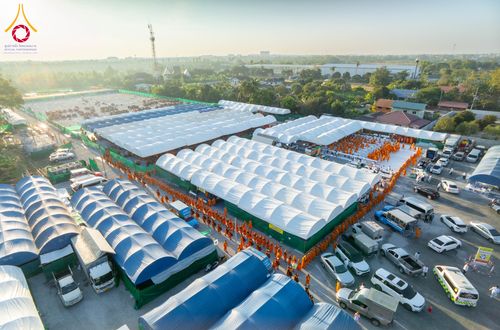 ภาพ No.289984:วันที่ 8 มกราคม พ.ศ. 2569 พิธีถวายภัตตาหารเป็นสังฆทาน แด่พระธรรมยาตรา ณ อนุสรณ์สถานคลองบางนางแท่น อ.สามพราน จ.นครปฐม ในโครงการธรรมยาตรา กตัญญูบูชา มหาปูชนียาจารย์ พระมงคลเทพมุนี(สด จนฺทสโร) พระผู้ปราบมาร อนุสรณ์สถาน 7 แห่ง ปีที่ 14