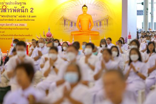 ภาพ No.81540:พิธีตักบาตร ข้าวสารอาหารแห้ง และพิธีบูชาข้าวพระ ณ สภาธรรมกายสากล วัดพระธรรมกาย วันเสาร์ที่ 3 มิถุนายน 2566