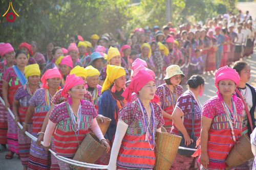 ภาพ No.308907:วันศุกร์ที่ 6 กุมภาพันธ์ พ.ศ.2569 พิธีอัญเชิญพระบรมสารีริกธาตุ เพื่อประดิษฐาน  ณ เจดีย์วัดทุ่งเจริญธรรม อ.อมก๋อย จ.เชียงใหม่
