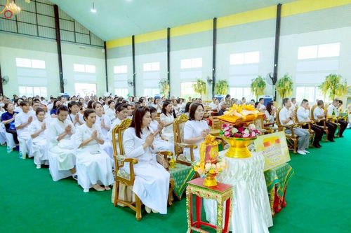 ภาพ No.282919:วันที่ 1 พฤศจิกายน พ.ศ.2568 พิธีทอดกฐินสามัคคีทั่วไทย 30,000 วัด  โดยคณะศิษยานุศิษย์ บูชาธรรม 81 ปี  หลวงพ่อธัมมชโย ณ  สำนักสงฆ์ศิริบูรพาธรรมสถาน อ.ศรีราชา  จ.ชลบุรี