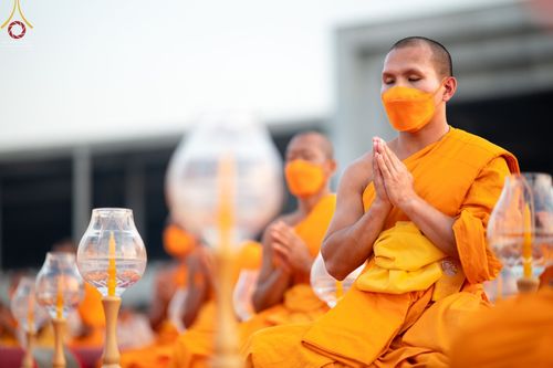 ภาพ No.75225:พิธีจุดประทีปถวายเป็นพุทธบูชา และบูชาธรรมมหาปูชนียาจารย์ ในโครงการธรรมยาตรากตัญญูบูชา มหาปูชนียาจารย์ พระมงคลเทพมุนี(สด จนฺทสโร) พระผู้ปราบมาร ปีที่ 11 ณ อนุสรณ์สถานลำดับที่ 7 สถานที่ขยายวิชชาธรรมกาย วัดพระธรรมกาย จ.ปทุมธานี วันที่ 31 มกราคม พ.ศ. 2566