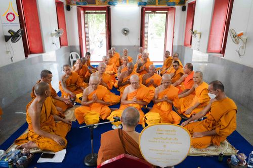 ภาพ No.341396:วันอาทิตย์ที่ 26 กรกฎาคม พ.ศ. 2569 ​โครงการอุปสมบทหมู่บูชาธรรมมหาปูชนียาจารย์ รุ่นที่ ๑ วัดกลางธนรินทร์ ต.บ้านแป้ง อ.พรหมบุรี จ.สิงห์บุรี