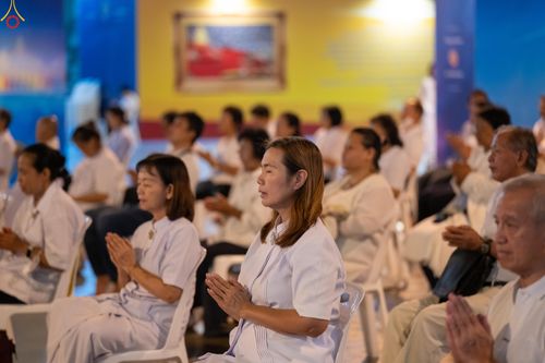 ภาพ No.337529:วันจันทร์ที่ 29 มิถุนายน พ.ศ.2569 (วันพระขึ้น 15 ค่ำ เดือน 8) พิธีบุพเปตพลี ครั้งที่ 184 ณ หอฉันคุณยายอาจารย์ฯ  พิธีสวดธัมมจักกัปปวัตนสูตร ครบ 8,495,000,000 จบ ณ มหาวิหารคด วัดพระธรรมกาย