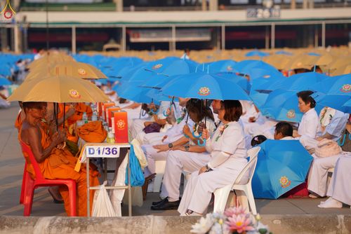 ภาพ No.323992:วันที่ 22 เมษายน พ.ศ.2569 (วันคุ้มครองโลก) พิธีถวายมหาสังฆทาน 40,000 กว่าวัดทั่วประเทศ ณ ลานธรรม พระมหาธรรมกายเจดีย์ วัดพระธรรมกาย