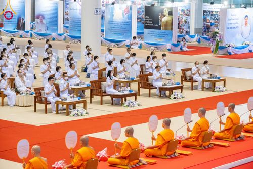 ภาพ No.90689:พิธีบำเพ็ญกุศลสวดพระอภิธรรม อุบาสกถาวร พรหมถาวร (อุบาสกผู้ปั้นพระ) วันอาทิตย์ที่ 15 ตุลาคม พ.ศ. 2566 ณ ห้องแก้วสารพัดนึก 1 สภาธรรมกายสากล วัดพระธรรมกาย จ.ปทุมธานี