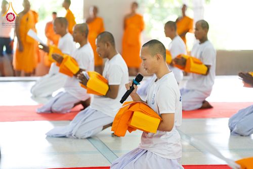 ภาพ No.341436:วันเสาร์ที่ 25 กรกฎาคม 2569 พิธีบรรพชาอุปสมบทหมู่ รุ่นเข้าพรรษา ปี 2569 ณ ศูนย์อบรมเยาวชนสุรินทร์ จ.สุรินทร์