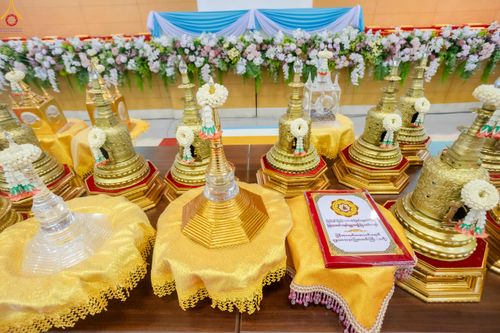 ภาพ No.327845:วันที่ 3 พฤษภาคม พ.ศ.2569 พิธีรับมอบพระบรมสารีริกธาตุ จากสาธารณรัฐแห่งสหภาพเมียนมา ณ ห้องแก้วสารพัดนึก วัดพระธรรมกาย
