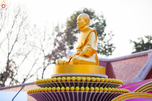 ภาพ No.296837:วันที่ 17 มกราคม พ.ศ. 2569 พิธีจุดประทีปถวายเป็นพุทธบูชา และบูชาธรรมมหาปูชนียาจารย์  ณ วัดโบสถ์บน ต.บางคูเวียง จ.นนทบุรี อนุสรณ์สถานลำดับที่ 4 สถานที่เกิดด้วยกายธรรม ในโครงการธรรมยาตรา กตัญญูบูชา มหาปูชนียาจารย์ พระมงคลเทพมุนี(สด จนฺทสโร) พระผู้ปราบมาร อ