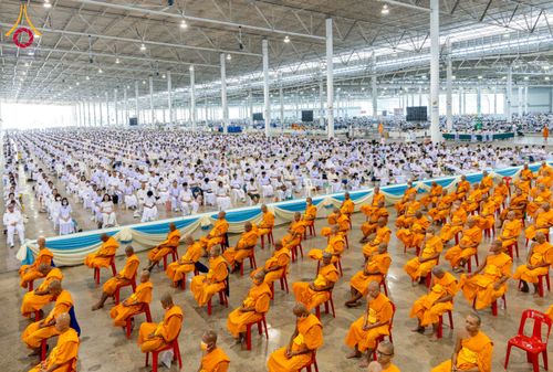 ภาพ No.308375:วันที่ 1  กุมภาพันธ์ พ.ศ. 2569 พิธีบูชาข้าวพระอาทิตย์ต้นเดือน ณ สภาธรรมกายสากล วัดพระธรรมกาย