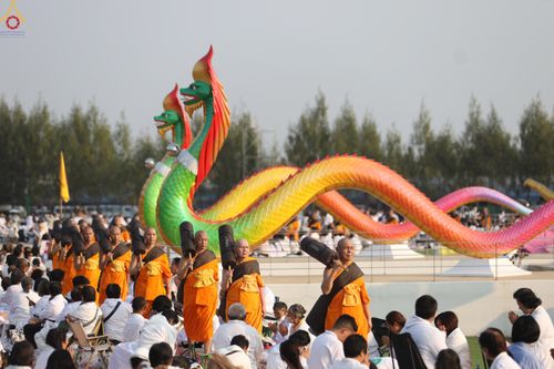 ภาพ No.299661:วันที่ 18 มกราคม พ.ศ. 2569 พิธีต้อนรับพระธรรมยาตรา (ภาพชุดที่ 2) ณ อนุสรณ์สถานลำดับที่ 5  สถานที่เผยแผ่วิชชาธรรมกายครั้งแรก อนุสรณ์สถานบางปลา วัดบางปลา อำเภอบางเลน จังหวัดนครปฐม ในโครงการธรรมยาตรา กตัญญูบูชา มหาปูชนียาจารย์ พระมงคลเทพมุนี(สด จนฺทสโร) พระ