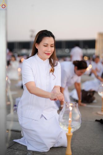 ภาพ No.307657:วันที่ 31 มกราคม พ.ศ. 2569 พิธีจุดประทีปธรรมถวายเป็นพุทธบูชา  และบูชาธรรมมหาปูชนียาจารย์ (ภาพชุดที่ 2) ณ วัดพระธรรมกาย ปทุมธานี ในโครงการธรรมยาตรา กตัญญูบูชา มหาปูชนียาจารย์ พระมงคลเทพมุนี(สด จนฺทสโร) พระผู้ปราบมาร อนุสรณ์สถาน 7 แห่ง ปีที่ 14