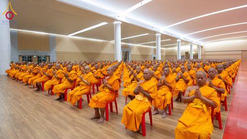 ภาพ No.306421:วันที่ 31 มกราคม พ.ศ. 2569  พิธีบำเพ็ญกุศล 100 วัน เพื่ออุทิศถวายแด่  สมเด็จพระนางเจ้าสิริกิติ์ พระบรมราชินีนาถ พระบรมราชชนนีพันปีหลวง ณ ห้องแก้วสารพัดนึก2 วัดพระธรรมกาย ปทุมธานี